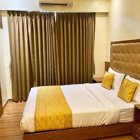 Hotel Palms Residency, Chembur Bombay Esterno foto