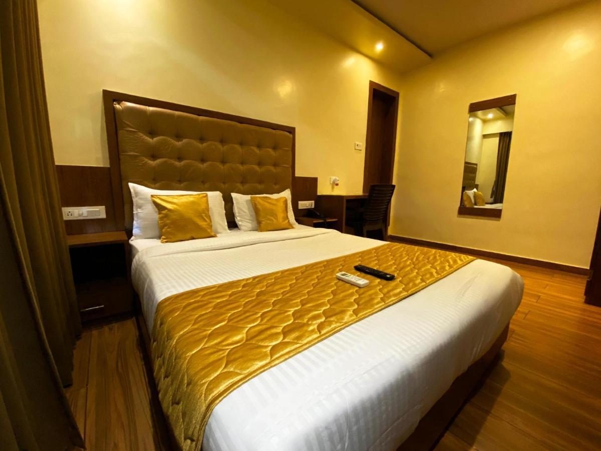 Hotel Palms Residency, Chembur Bombay Esterno foto