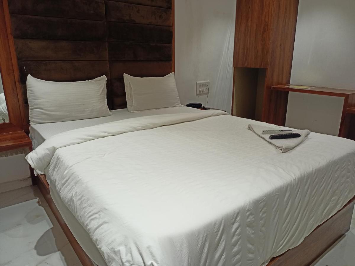 Hotel Palms Residency, Chembur Bombay Esterno foto